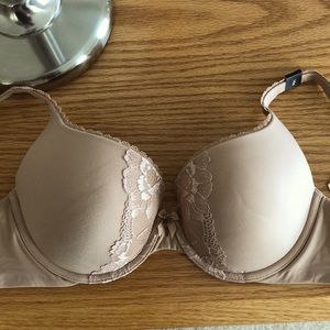 Victoria Secret Padded Perfect Coverage Bra